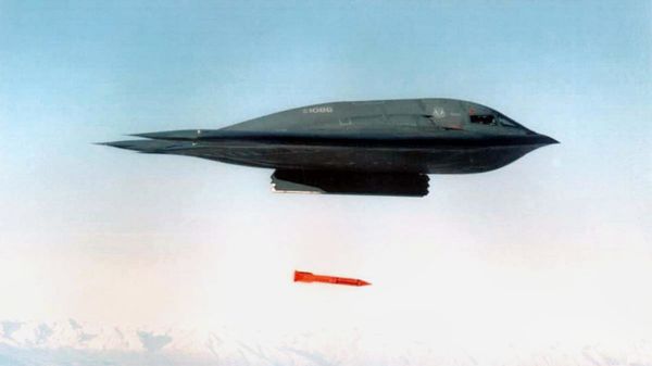 Nükleer silah taşıma kapasiteli B-2 Spirit ‘hayalet’ uçakları - Sputnik Türkiye