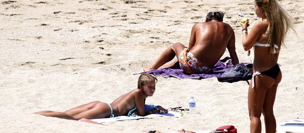 Plaj, turist, deniz, sahil - Sputnik Türkiye