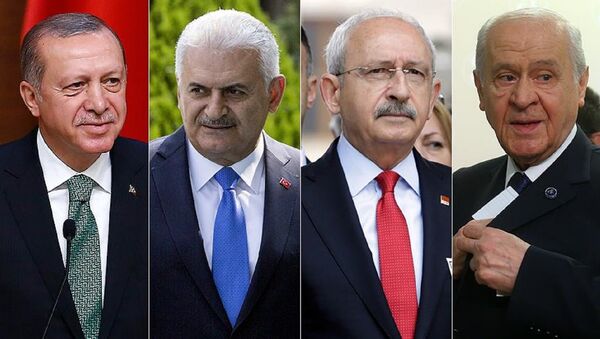 Cumhurbaşkanı Recep Tayyip Erdoğan, Başbakan Binali Yıldırım, CHP Genel Başkanı Kemal Kılıçdaroğlu ve MHP Genel Başkanı Devlet Bahçeli - Sputnik Türkiye