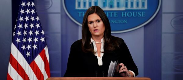 Beyaz Saray Sözcüsü Sarah Sanders - Sputnik Türkiye