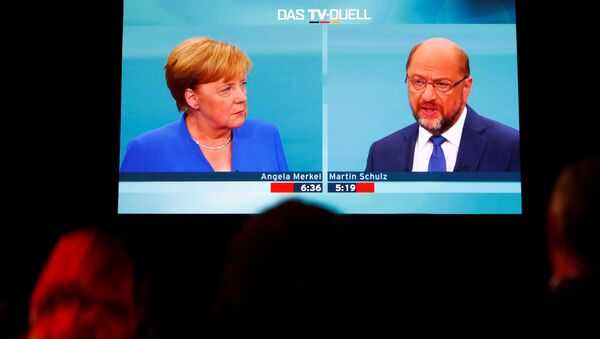 Angela Merkel (CDU) ve Martin Schulz (SPD) - Sputnik Türkiye