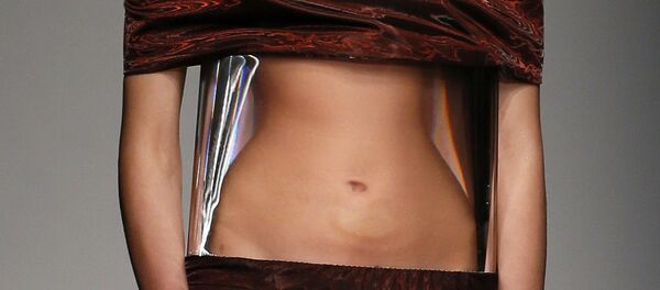 Fransız moda devlerinden aşırı zayıf modellere yasak - Sputnik Türkiye