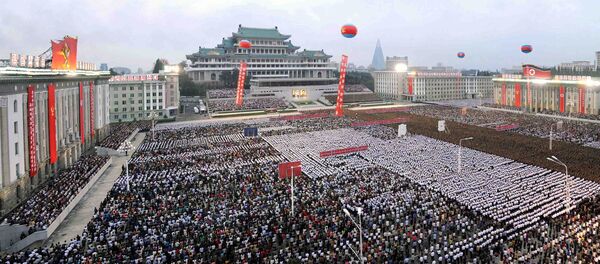 Kuzey Kore'de hidrojen bombası denemesi kutlamaları - Sputnik Türkiye