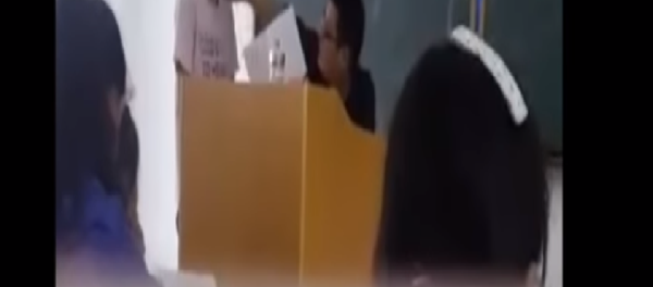 Öğretmen - Çin - Videohaber - Sputnik Türkiye