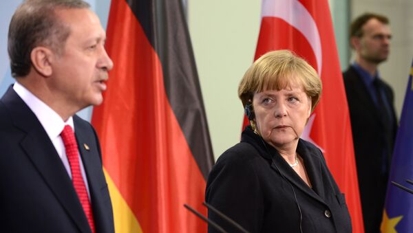 Recep Tayyip Erdogan and  Angela Merkel - Sputnik Türkiye