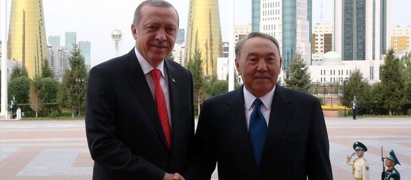 Cumhurbaşkanı Recep Tayyip Erdoğa, Kazakistan Cumhurbaşkanı Nursultan Nazarbayev - Sputnik Türkiye
