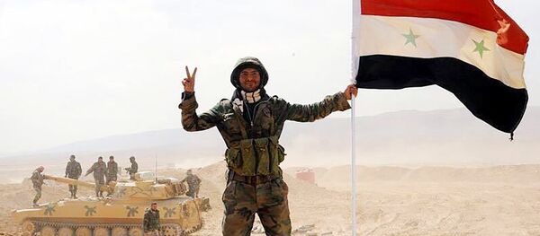 The Syrian army servicemen, broke the three-year siege of Deir ez-Zor, in the area of the 137th mechanized brigade in Syria - Sputnik Türkiye