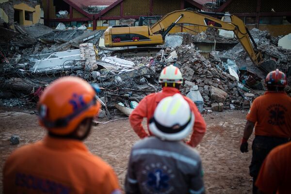 Meksika açıklarında 8.1 büyüklüğünde deprem - Sputnik Türkiye