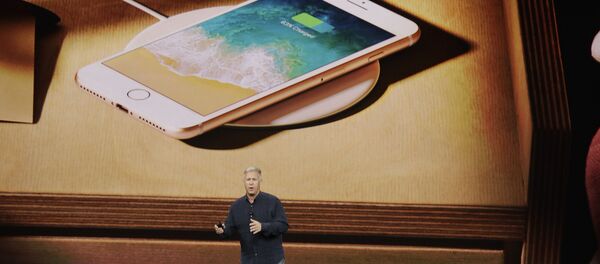 Apple, 3 yeni iPhone modeli tanıttı - Sputnik Türkiye