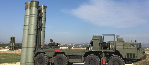 An S-400 air defence missile system at the Hmeymim airbase - Sputnik Türkiye