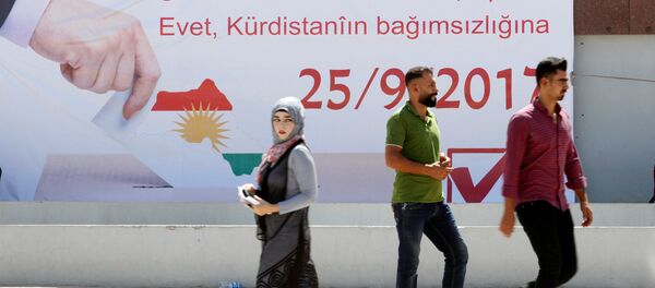Kerkük'te IKBY bağımsızlık referandumu afişleri - Sputnik Türkiye
