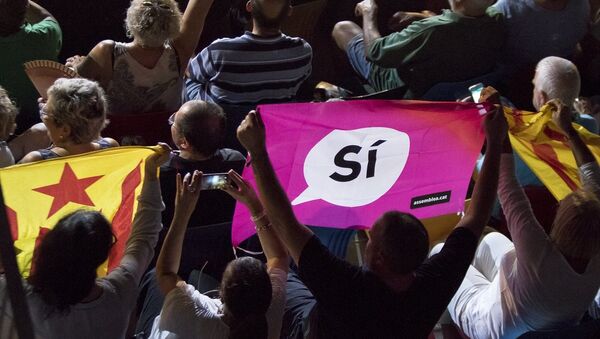 Katalonya'da bağımsızlık referandumu için kampanya başlatıldı - Sputnik Türkiye