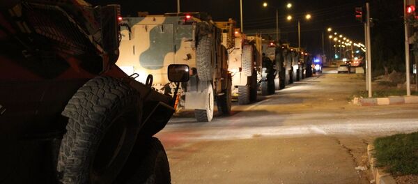 Suriye sınırına askeri sevkiyat - Sputnik Türkiye