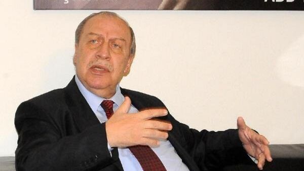 Vatan Partisi Genel Başkan Yardımcısı Yaşar Okuyan - Sputnik Türkiye