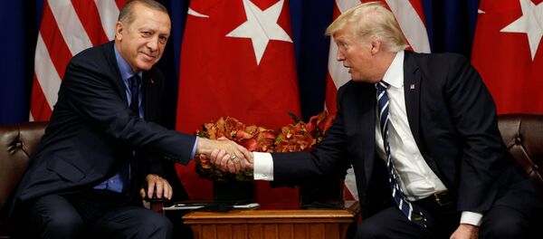 Cumhurbaşkanı Recep Tayyip Erdoğan ve ABD Başkanı Donald Trump - Sputnik Türkiye
