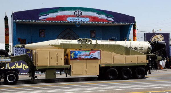 İran'ın yeni uzun menzilli balistik füze Khoramshahr - Sputnik Türkiye