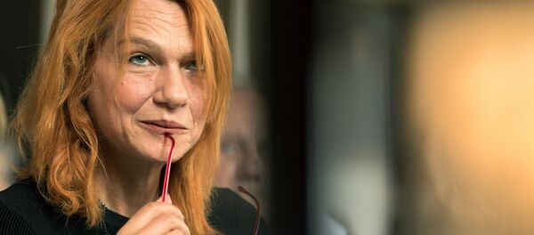 Aslı Erdoğan - Sputnik Türkiye