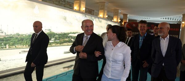 Topbaş, İBB'ye veda etti - Sputnik Türkiye