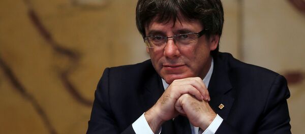 Katalonya Başkanı Carles Puigdemont Katalonya Başkanı Carles Puigdemont - Sputnik Türkiye