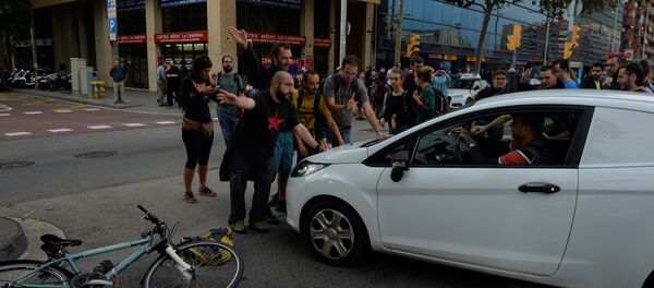 Referandumun ardından Katalonya'da genel grev - Sputnik Türkiye