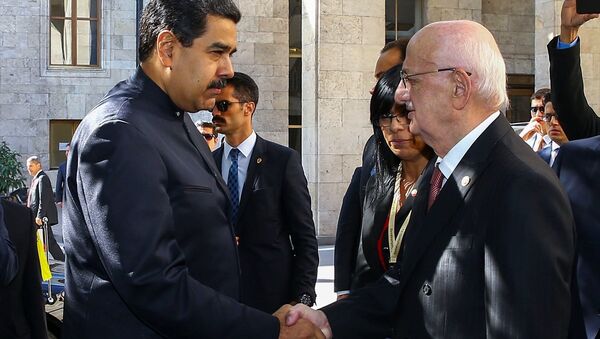 Venezüella Devlet Başkanı Nicolas Maduro-TBMM Başkanı İsmail Kahraman - Sputnik Türkiye