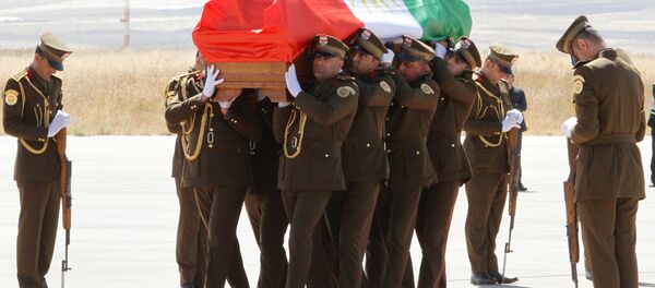 Eski Irak Cumhurbaşkanı ve Kürdistan Yurtseverler Birliği (KYB) Genel Sekreteri Celal Talabani Eski Irak Cumhurbaşkanı ve Kürdistan Yurtseverler Birliği (KYB) Genel Sekreteri Celal Talabani - Sputnik Türkiye