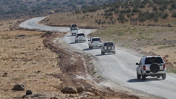 İdlib için sınıra çok sayıda komando ve zırhlı araç sevkiyatı - Sputnik Türkiye