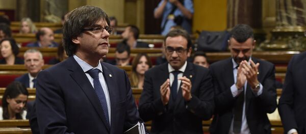 Katalonya Başkanı Carles Puigdemont - Sputnik Türkiye