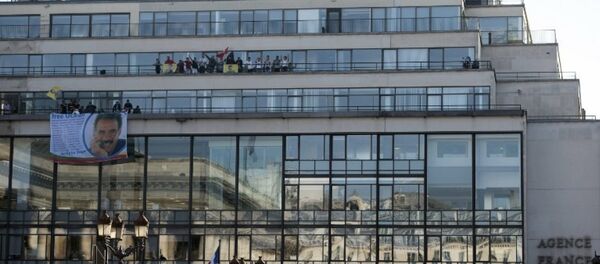 AFP'de Öcalan posteri - Sputnik Türkiye