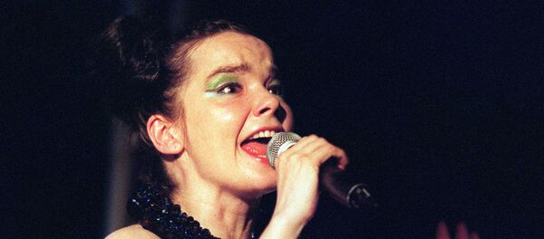 Björk - Sputnik Türkiye
