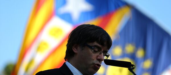Katalonya Özerk Yönetimi Başkanı Carles Puigdemont - Sputnik Türkiye