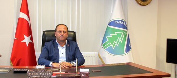 Cinsel saldırıdan gözaltına alınan AK Partili belediye başkanı Saim Çevik - Sputnik Türkiye