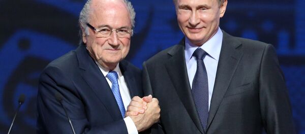 Sepp Blatter ve Vladimir Putin - Sputnik Türkiye