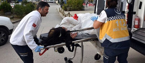 Düğündeki takı kavgasında yaralanan gelin - Sputnik Türkiye