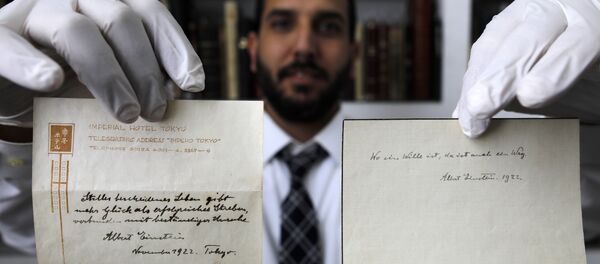 Einstein - Mutluluğun teorisi - Sputnik Türkiye