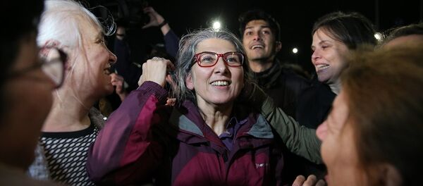 Büyükada'da gözaltına alan insan hakları aktivistleri serbest - Özlem Dalkıran - Sputnik Türkiye