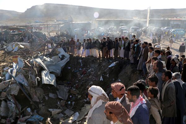 Suudi Arabistan'dan Yemen'e hava saldırısı - Sputnik Türkiye