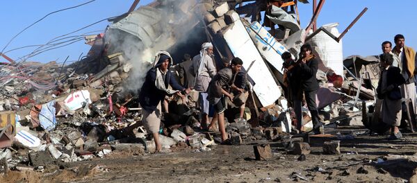 Suudi Arabistan'dan Yemen'e hava saldırısı - Sputnik Türkiye