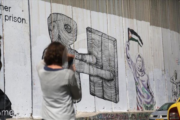 Grafiti sanatçılarının uğrak yeri Batı Şeria Duvarı - Sputnik Türkiye