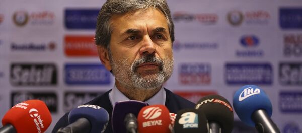 Fenerbahçe Teknik Direktörü Aykut Kocaman - Sputnik Türkiye