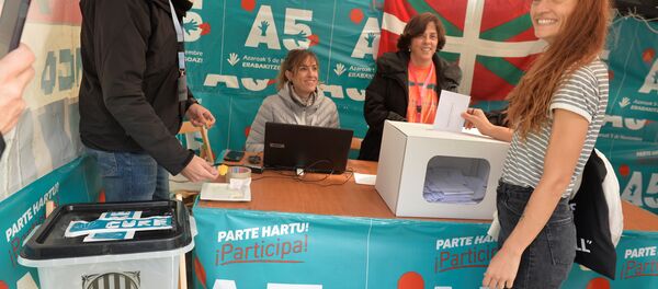 Bask'ta Bağımsızlık Yanlısı Sembolik Halk Oylaması Bask'ta Bağımsızlık Yanlısı Sembolik Halk Oylaması - Sputnik Türkiye