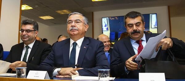 Milli Eğitim Bakanı İsmet Yılmaz - Sputnik Türkiye