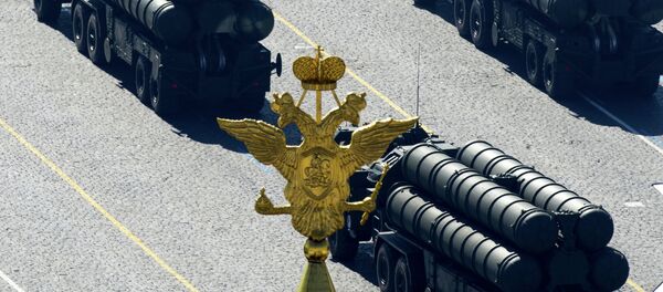 S-400 Triumph air defense system during Victory military parade in Moscow S-400 Triumph air defense system during Victory military parade in Moscow - Sputnik Türkiye