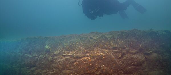 Van Gölü'nde 3 bin yıllık kale bulundu - Sputnik Türkiye