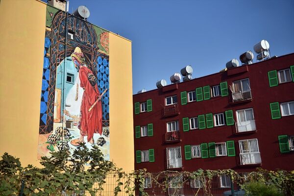 Dünyaca ünlü eserler evlerin duvarlarında canlanıyor - Sputnik Türkiye