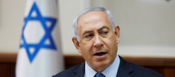 Israeli Prime Minister Benjamin Netanyahu attends the weekly cabinet meeting in Jerusalem September 10, 2017 - Sputnik Türkiye