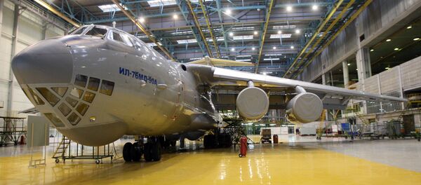 Transport aircraft Il-76MD-90A in a workshop of JSC Aviastar-SP in Ulyanovsk - Sputnik Türkiye