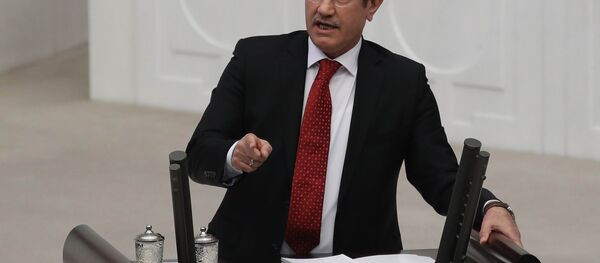 Milli Savunma Bakanı Nurettin Canikli - Sputnik Türkiye