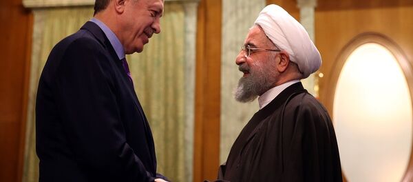 Cumhurbaşkanı Recep Tayyip Erdoğan ve İran Cumhurbaşkanı Hasan Ruhani - Sputnik Türkiye