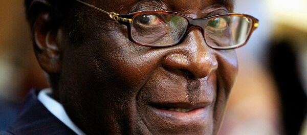 Eski Zimbabve Devlet Başkanı Robert Mugabe - Sputnik Türkiye